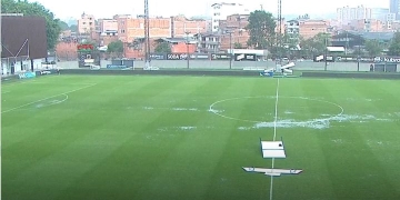 Los inconvenientes para el Envigado vs. Millonarios: tormenta eléctrica, charcos e iluminación