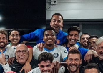 Un día soñado para Jhon Solís con el Girona: ¡Debut y liderato de LaLiga!