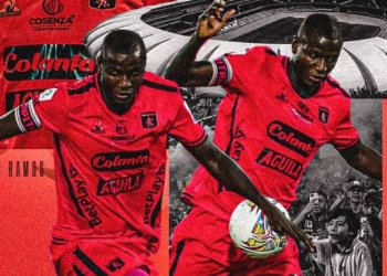 ¡Adrián Ramos ya es el segundo goleador histórico de los clásicos!