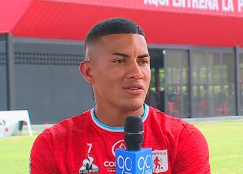 Cristian Barrios: «Nunca imaginé salir aplaudido por esta hinchada»