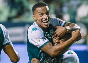 Pecho, zurdazo y adentro: ¡El primer gol de Juan José Córdoba!