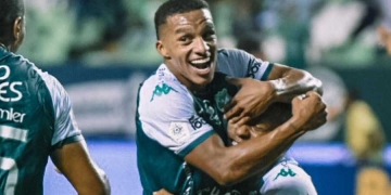 Pecho, zurdazo y adentro: ¡El primer gol de Juan José Córdoba!