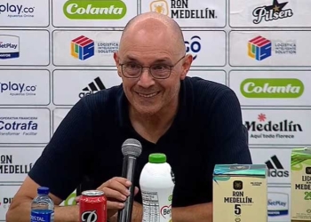 Alfredo Arias: “Orgullosísimo de los jugadores” y “si podemos culparnos de algo es…”