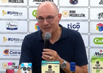 Alfredo Arias: elogios a la hinchada en el clásico y lo que dijo de Diego Moreno