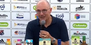 Alfredo Arias: elogios a la hinchada en el clásico y lo que dijo de Diego Moreno