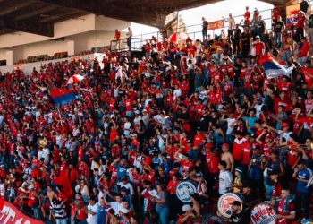 5 mil personas en el Atanasio y un mensaje claro: “A esos…”