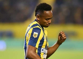 Un golazo de Jáminton Campaz y cómo va su experiencia en Rosario Central