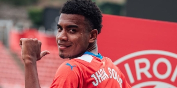Difícil arranque para Jhon Solís en el fútbol español