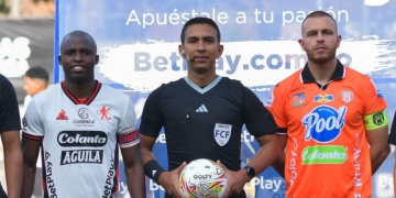 Castigo severo para árbitro que no pitó penal en el Envigado vs. América