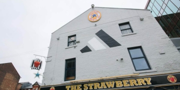 Asprilla, Newcastle y adidas. Todo tiene sentido