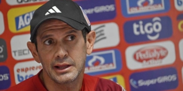 El picante cruce de Arturo Reyes con un periodista: "Nunca he tenido problema con algún jugador"