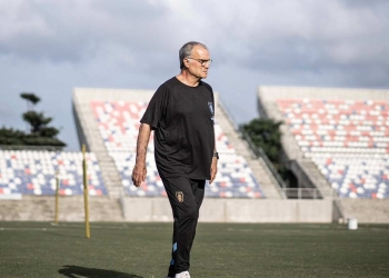 El particular plan de Marcelo Bielsa para que Uruguay no sienta el calor de Barranquilla