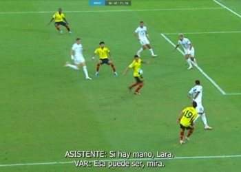 CONMEBOL reveló los audios del VAR en el segundo gol de Colombia: ¿Mano de James?