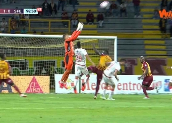 ¿Era gol de Santa Fe?: Lo que dicen los expertos en arbitraje