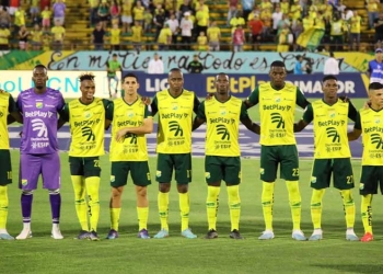 Atlético Huila, su vigésima derrota en el año y el cuarto descenso en su historia