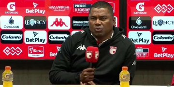 Hubert Bodhert tras la debacle: "Quiero que la hinchada arrope a este grupo"