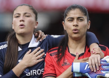 Error de Giraldo, lesión de Usme, penal en contra, expulsión y goleada: América fuera de la Libertadores