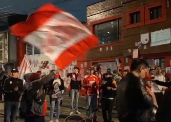 Videos: las protestas en la sede de Santa Fe contra Eduardo Méndez