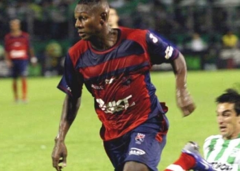 Qué pasó con… César Valoyes, la ansiedad por la que dejó el fútbol y el día que definió un clásico para el DIM