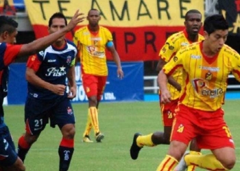Un recuerdo de los partidos ante el Pereira: ¡Germán Cano, rival del DIM!