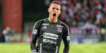 Compromiso total: ¡Lo hizo Chunga por el DIM tras el paso por la Selección!