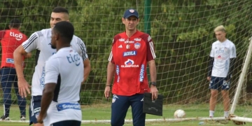 Arturo Reyes: "Junior es un equipo complejo" y "He sido criticado, pero..."