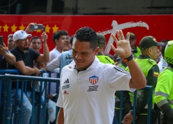 ¡Les tocó viajar por tierra! Junior y toda su odisea para llegar a Ibagué