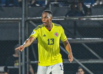 Yerry Mina: "Un grupo increíble" y "cuando me pongo la camiseta, me transformo"