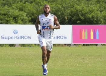 ¿Se va? Le salió pretendiente en el fútbol colombiano a Fredy Hinestroza