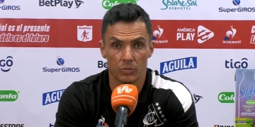 Lucas González: «Se les apareció la virgen» y «jugando así podemos pelear»