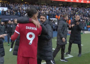 Darwin Núñez encaró a Pep Guardiola