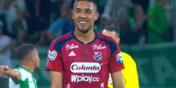¿Por qué expulsaron a Daniel Londoño en el clásico?