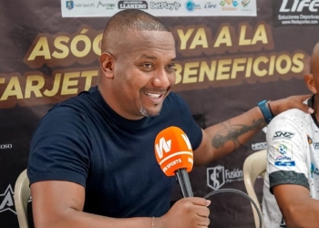 Jersson González dejó de ser el técnico de Llaneros FC