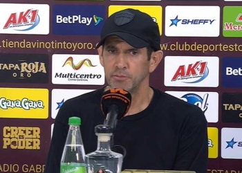 Arturo Reyes, la explicación de la derrota y una confesión: “Después del 2-0 y con uno menos…”