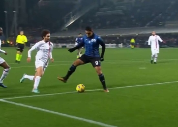 ¡De lujo!: El taco de Luis Muriel que terminó en gol
