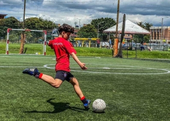 Chacarita Juniors busca talento en Bogotá: Convocatoria para promover jugadores en la Liga argentina