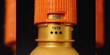 Botella especial de Gatorade por los títulos mundiales de Argentina