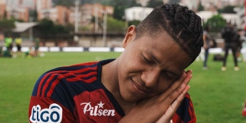 Y llegó el cuarto: ¡El festejo viral de Jaime Alvarado en los clásicos ante Nacional!