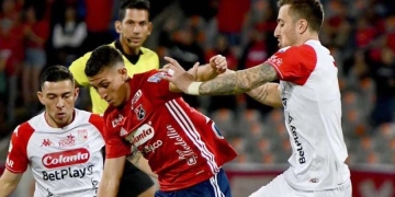 José Aja responde: ¿Va a jugar en el DIM?