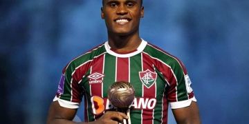 Jhon Arias acusa a Jack Grealish por burlarse del Fluminense