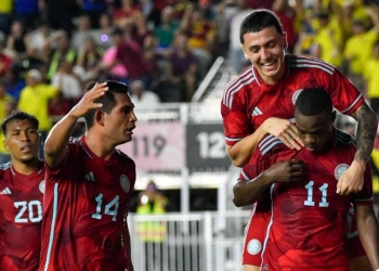 Asistencia de Mackálister y gol de Gómez. Colombia gana 3 – 2 a México