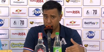 César Farías, el porqué del equipo alterno en Ibagué y “pensamos en el largo plazo”