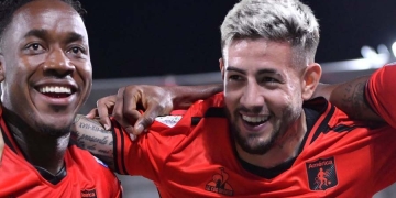 ¡Qué debut en el FPC, Rodrigo Holgado!