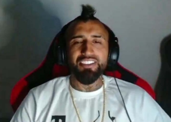 La respuesta de Arturo Vidal a James: “¿Vas pal América o qué, papi?”