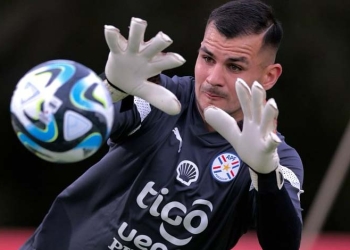 Así ataja Santiago Rojas, el arquero al que apunta Atlético Nacional