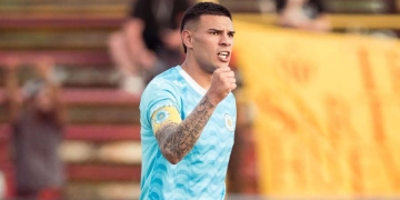 ¡La emotiva salida de Álvarez Wallace de Uruguay para ser jugador de Atlético Nacional!