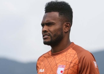 Elvis Perlaza, la cábala que le funcionó en Millonarios y ahora repite en Santa Fe
