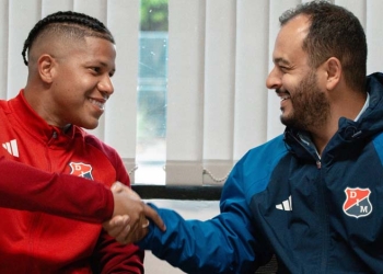 ¿Ahora qué firmó Jaime Alvarado con el DIM?