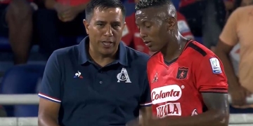 Todo mal en el séptimo partido de América con César Farías