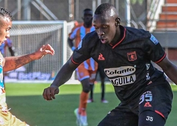 ¡Asistencia en la primera media hora del debut de Yojan Garcés!